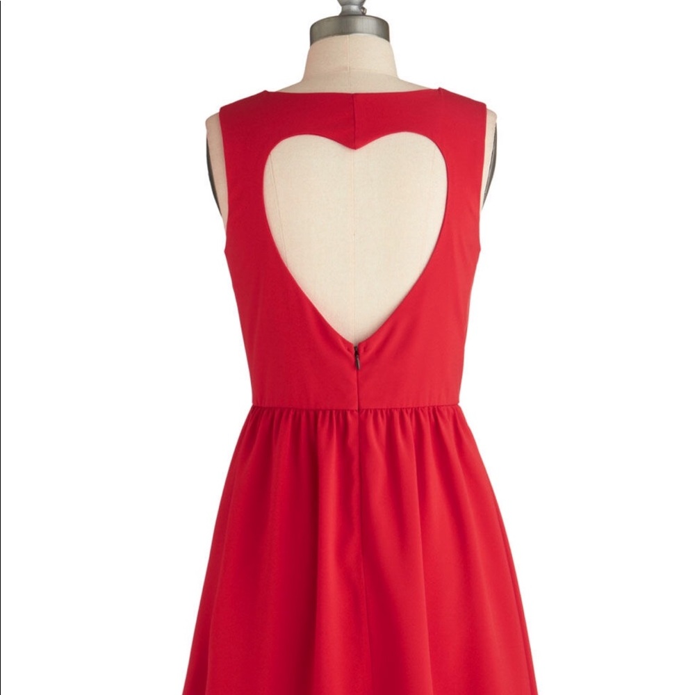 ModCloth Heart cut out dress